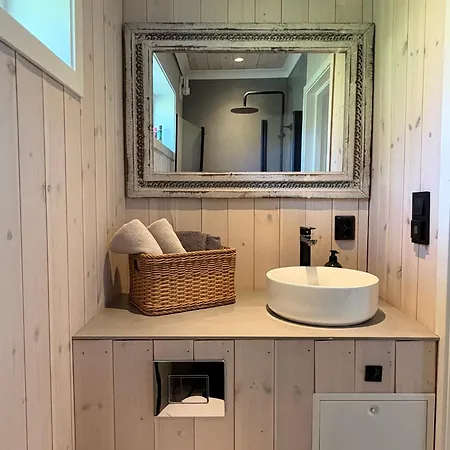 Charming Near Centre - Free Parking, Ev Station Available Apartamento Sandefjord